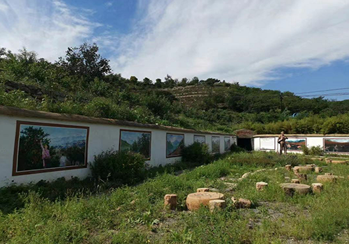 門頭溝瓜草地：煤窯蛻變特色生態(tài)園 優(yōu)美生態(tài)夯實(shí)鄉(xiāng)村振興