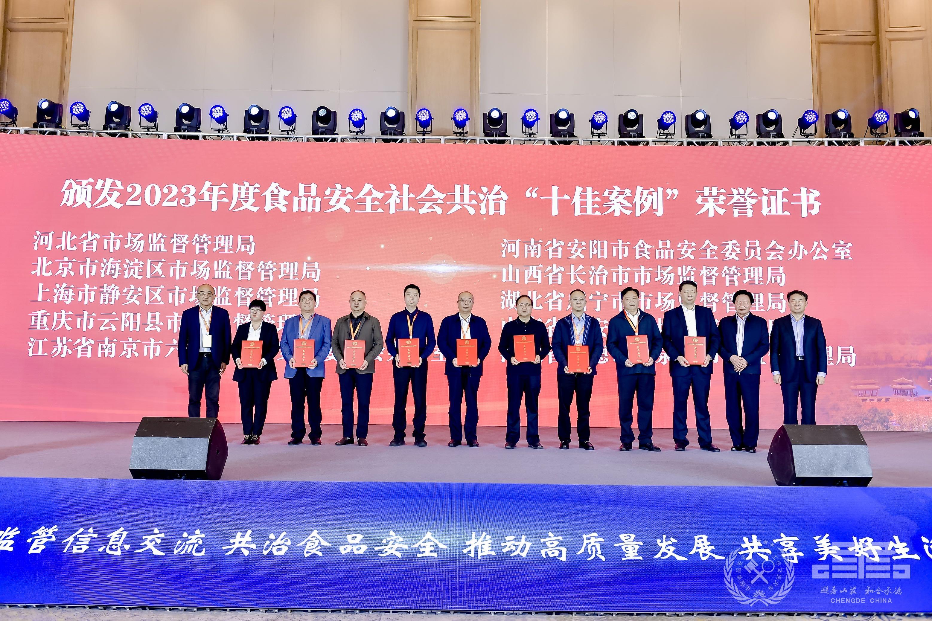 1536226871714459.jpg d498823631e1f3beceaaed60524283e.jpg